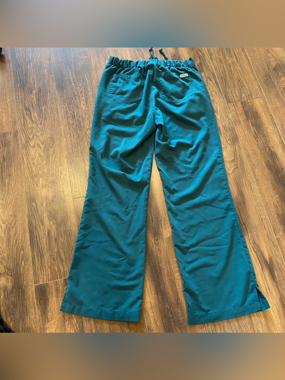 X2 Greys Anatomy scrub pants black green - Picture 5 of 15